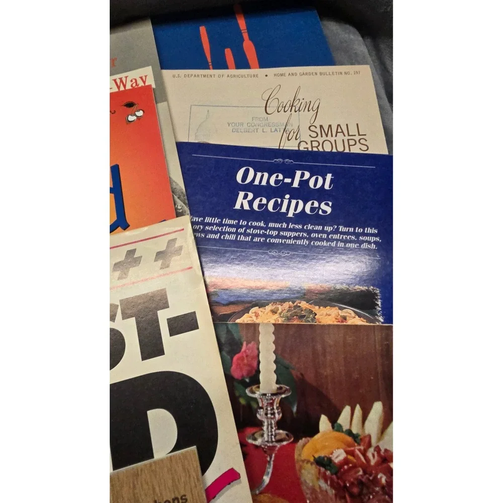 Vintage Cookbook Lot Pillsbury General Electric Kerr First Aid Recipe Booklets